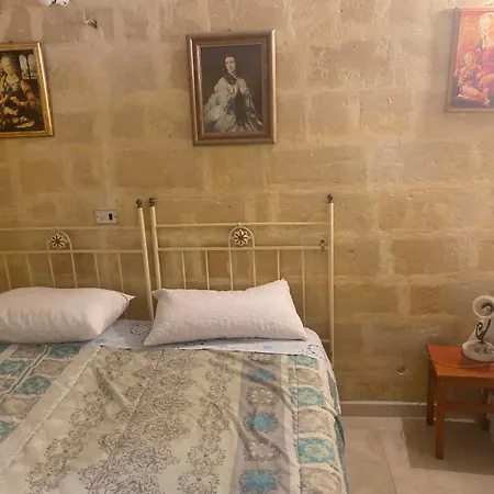 לינה וארוחת בוקר 333-2310-789 Cesarea *